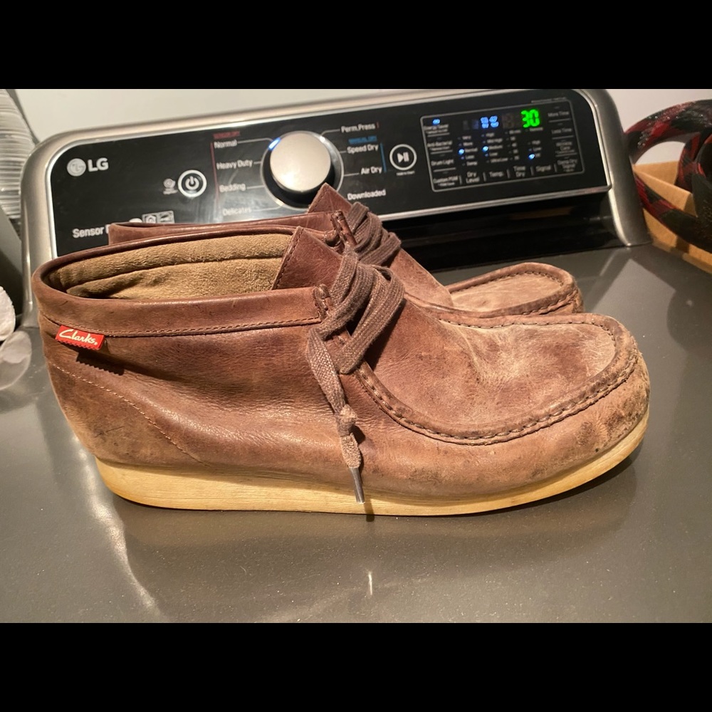 Clarks Wallabees Brown